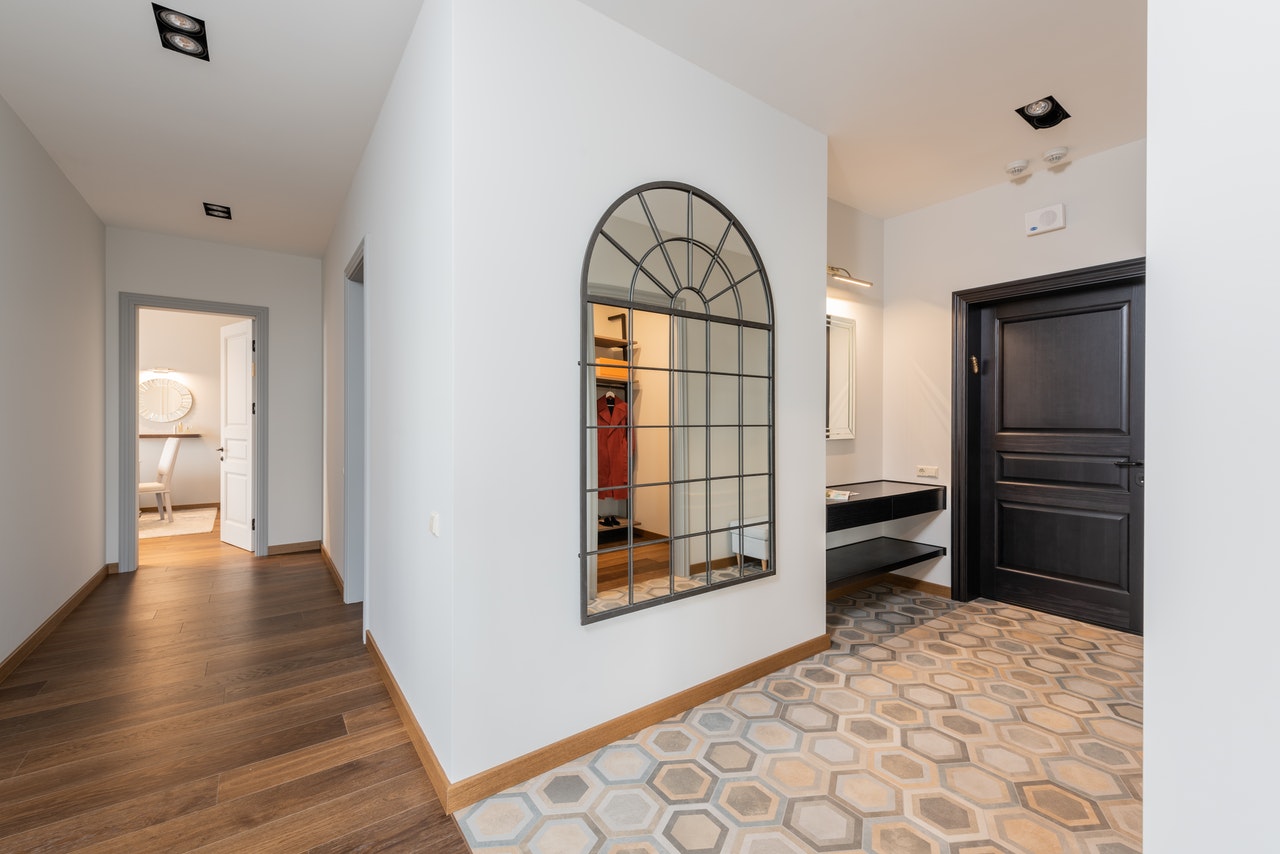 carrelage hexagonal dans une entrée