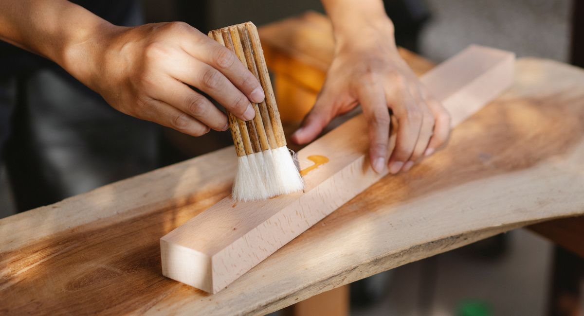 Huile de lin pour bois extérieur